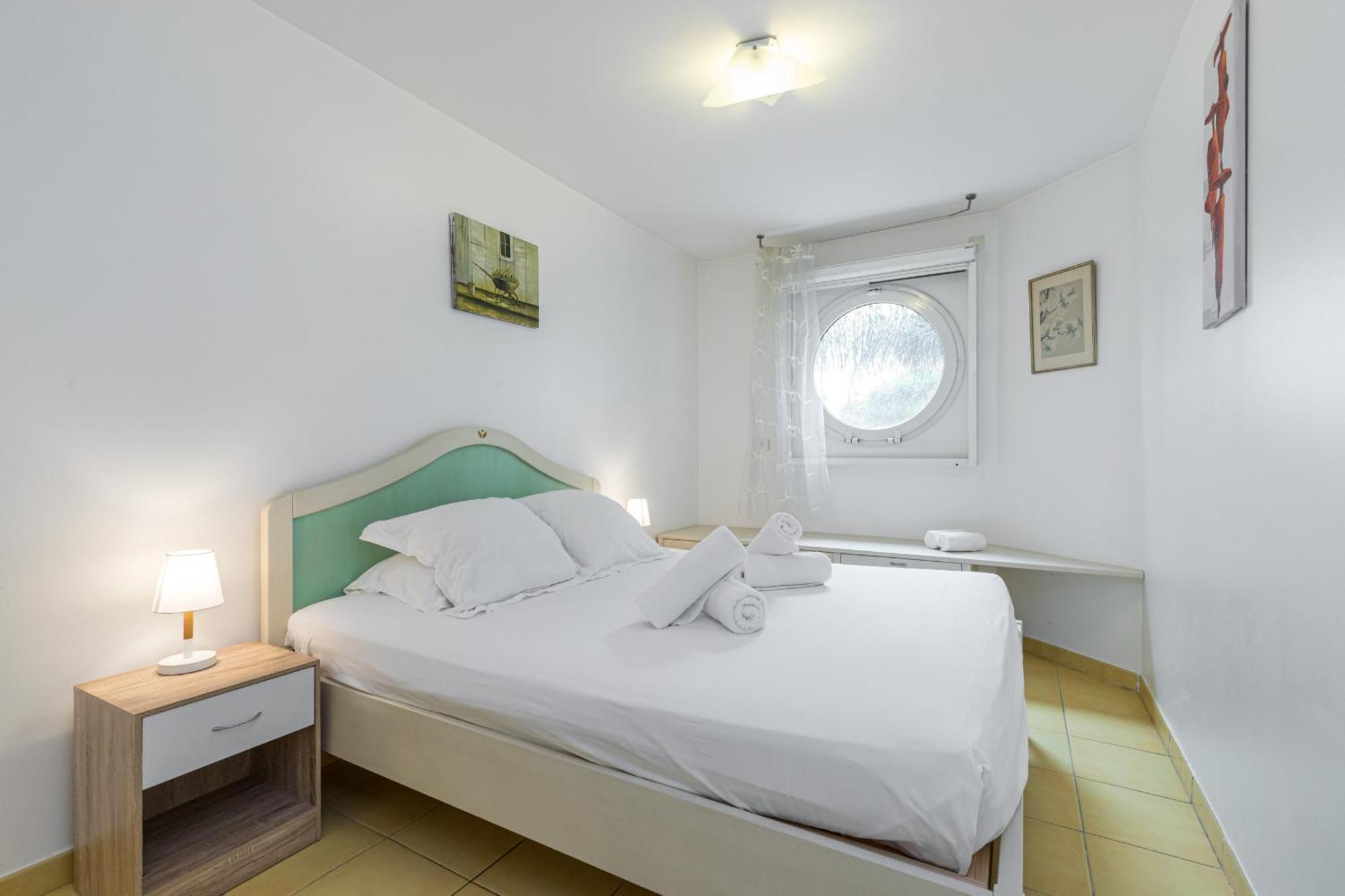 Nice 1 Bedroom Downtown Carre D'Or With Garage Екстер'єр фото