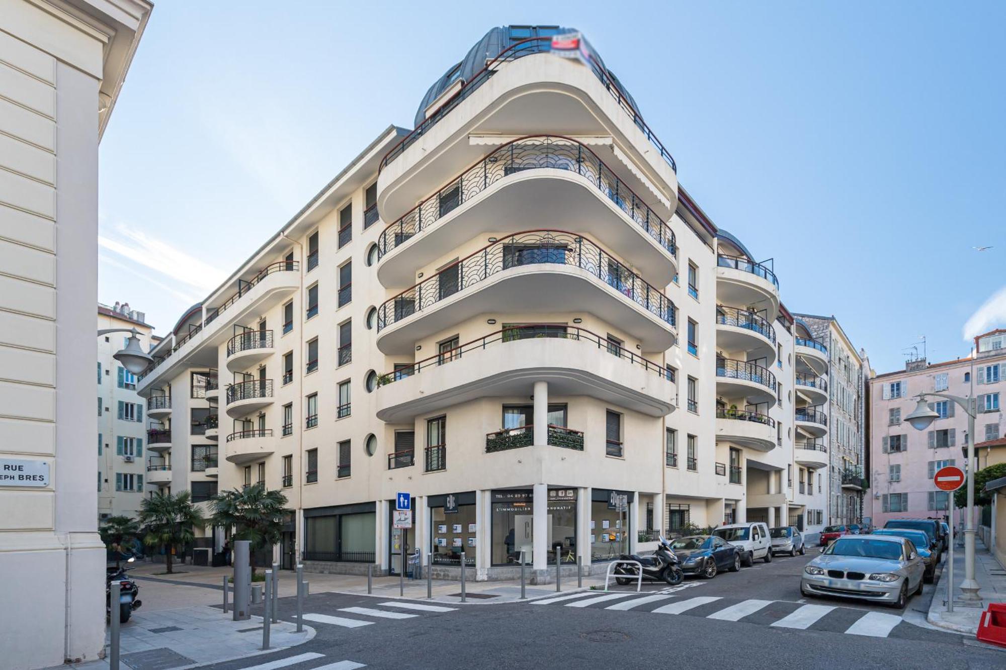 Nice 1 Bedroom Downtown Carre D'Or With Garage Екстер'єр фото