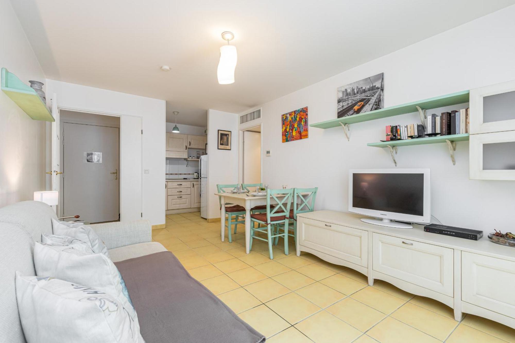 Nice 1 Bedroom Downtown Carre D'Or With Garage Екстер'єр фото